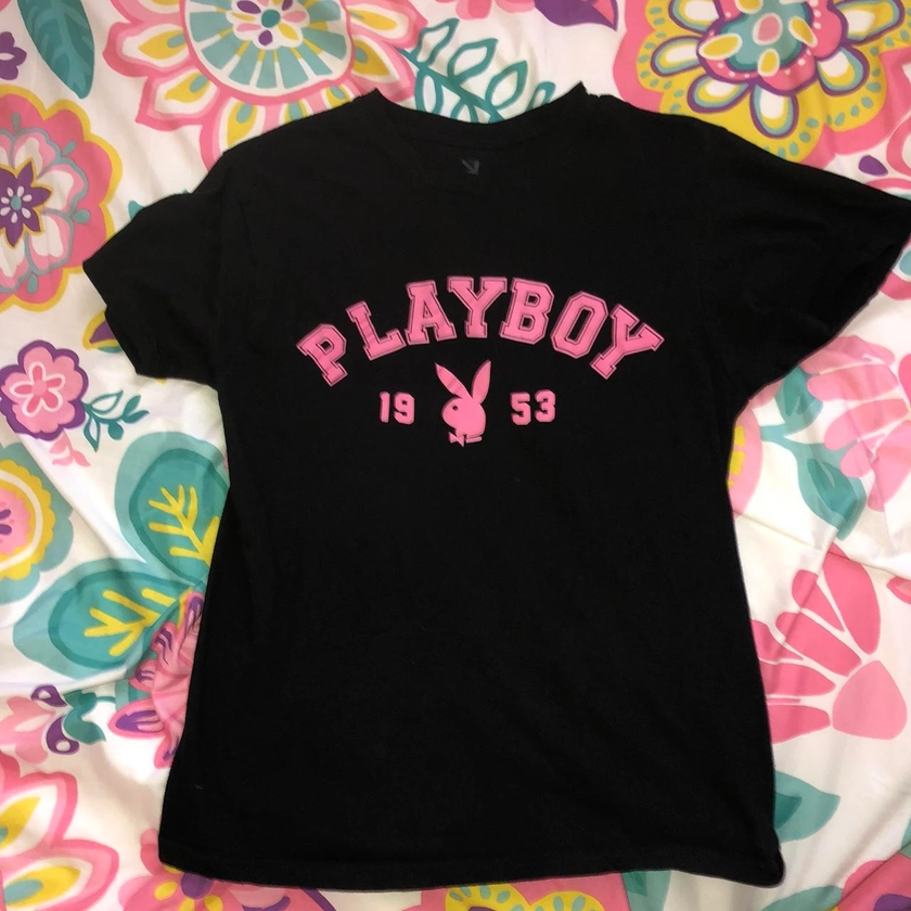 Hot pink and black PLAYBOY t shirt 🐰💕✨🖤⭐️ I think...
