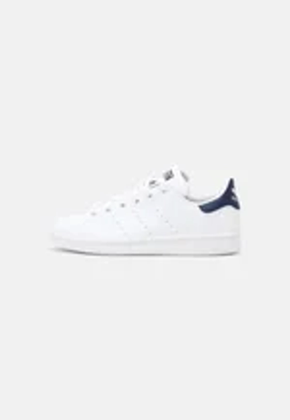 adidas Originals STAN SMITH - Baskets basses - white/dark blue/blanc - ZALANDO.FR