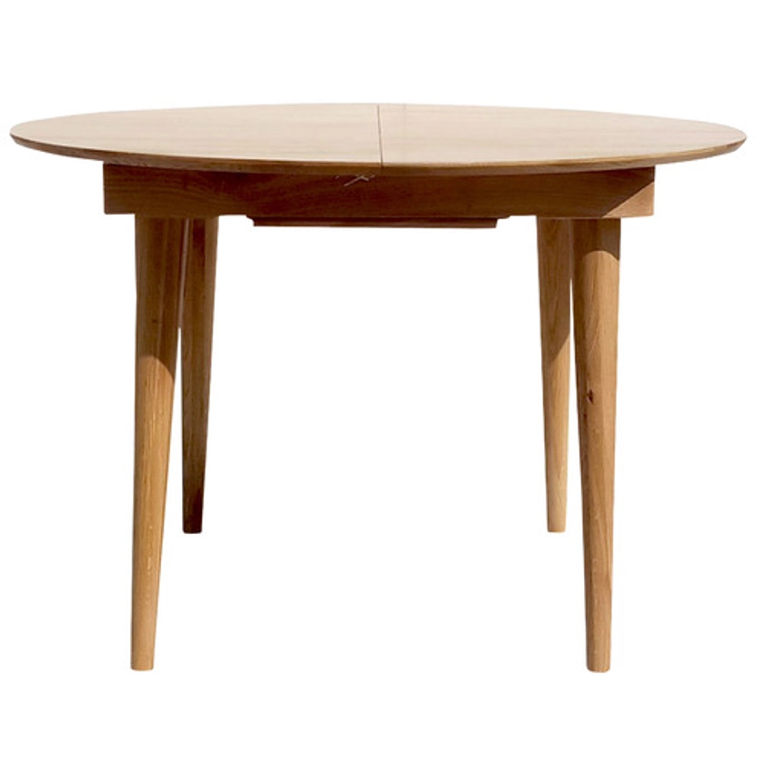 Niche Oak Wood Extendable Dining Table