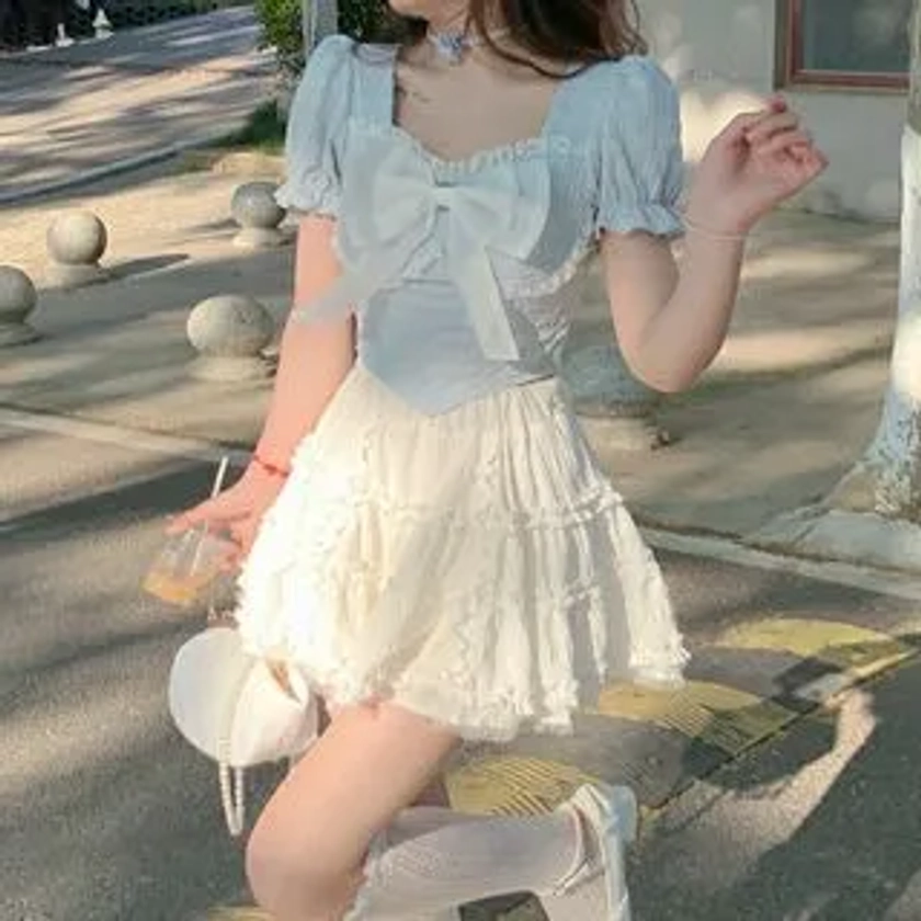 Short-Sleeve Square Neck Crop top / High Waist Mini A-Line Skirt