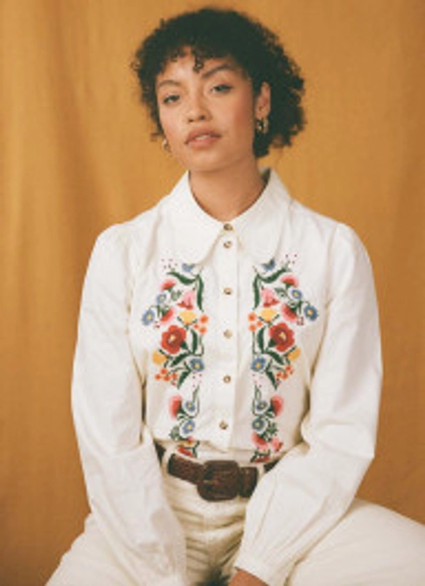 Nancy Vintage Floral Embroidered Blouse