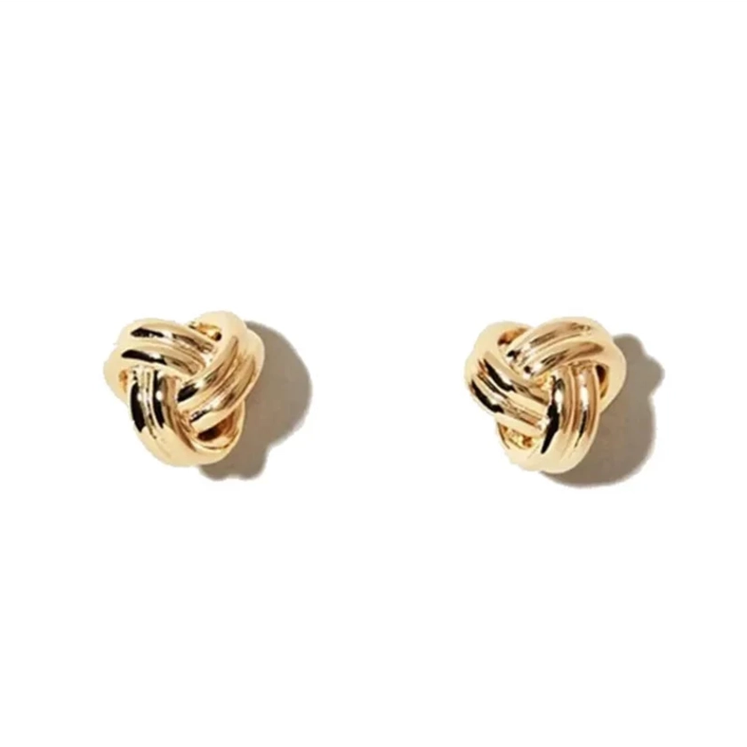 Love Knot Earrings In Gold