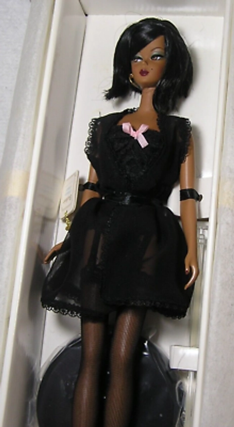 Barbie Fashion Model Collection LINGERIE 56120 #5 Silkstone Body NRFB