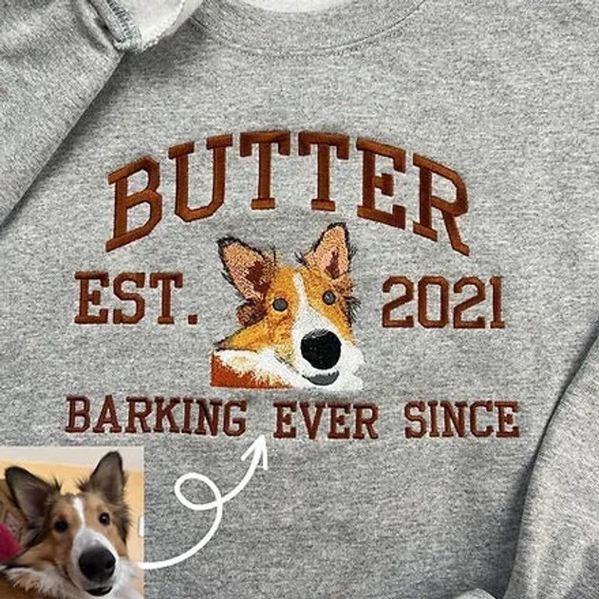 Personalized Embroidered Sweatshirt with Pets