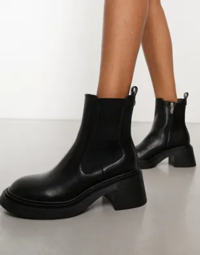 Urban Revivo - Bottines à semelle chunky - Noir | ASOS