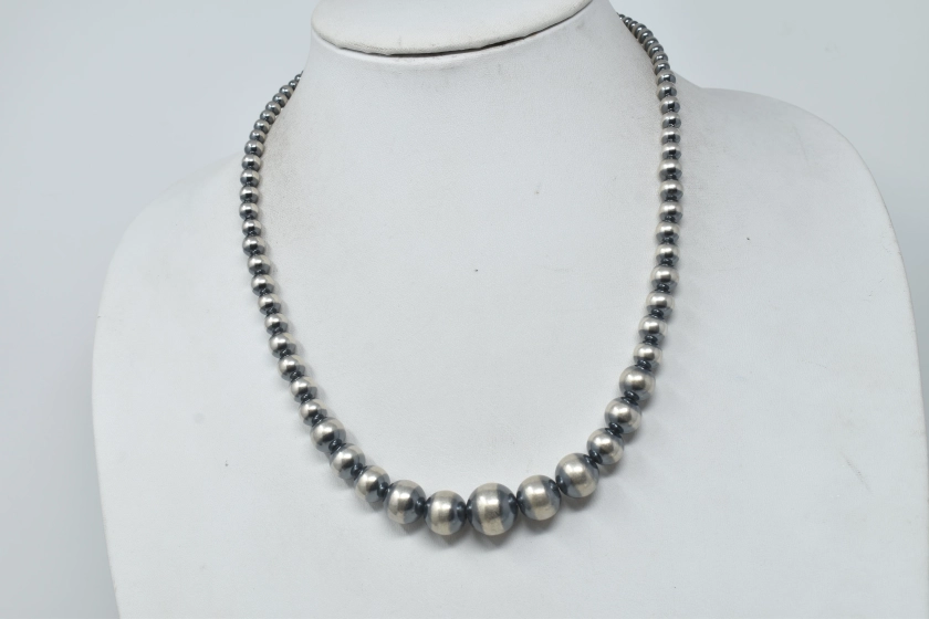 24" 4-14mm Graduated Navajo Pearl Necklace