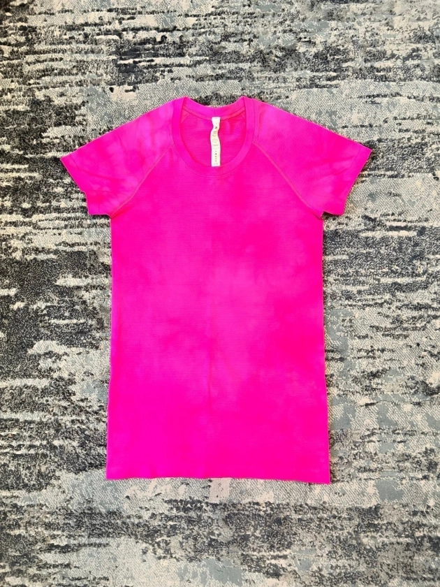Lululemon Swiftly Tech Short Sleeve 2.0 Size 6 In Marble Dye Sonic Pink on Mercari