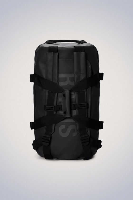 Rains® Texel Duffel Bag Small en Black pour 135 € | Livraison Gratuite