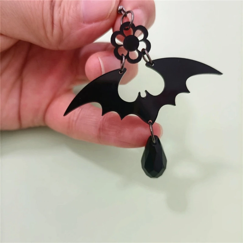 KUGUYS-pendientes de gota de murciélago negro para mujer, accesorios de joyería acrílica para fiesta de Halloween, HipHop Rock - AliExpress