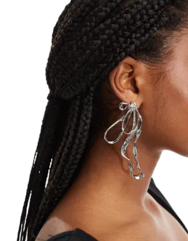 ASOS DESIGN - Boucles d'oreilles effet miroir avec nœud - Argenté | ASOS