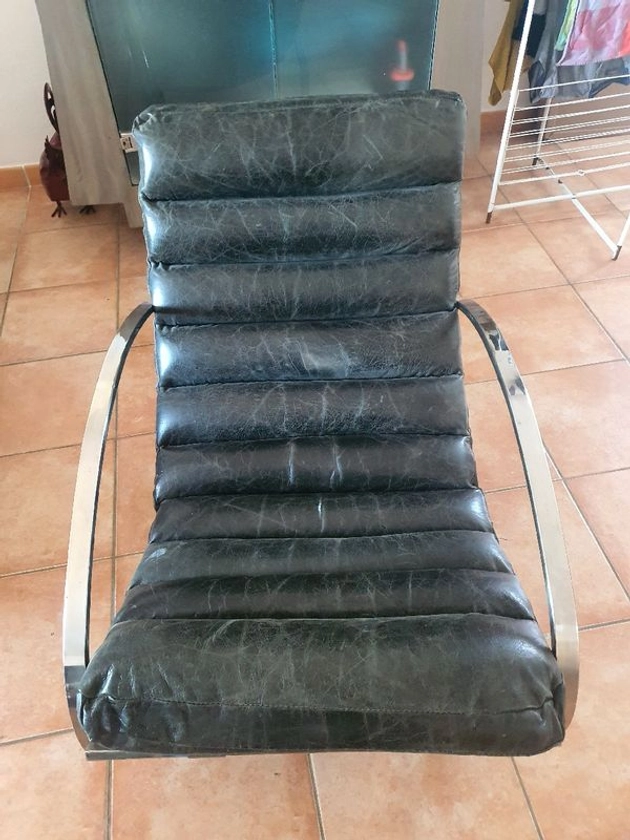 Rocking chair chrome & cuir modèle FREUD de maison du monde