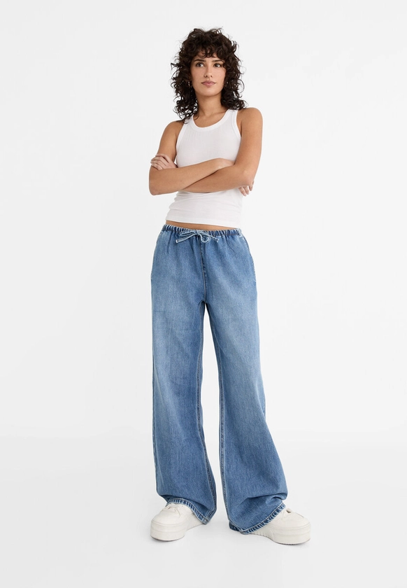 Wide-leg jeans with drawstring waistband - Women's Jeans | Stradivarius Greek