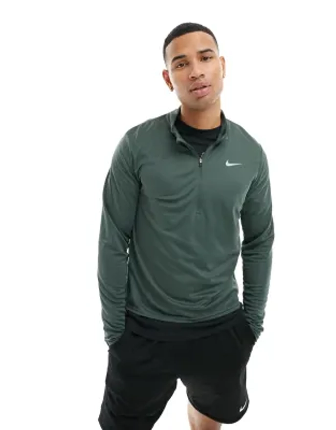 Nike Running - Pacer - Top en tissu Dri-FIT à col zippé - Vert vintage | ASOS