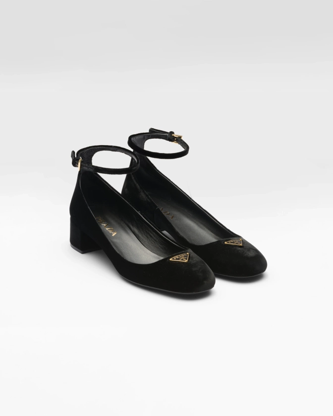 Black Velvet Pumps | PRADA