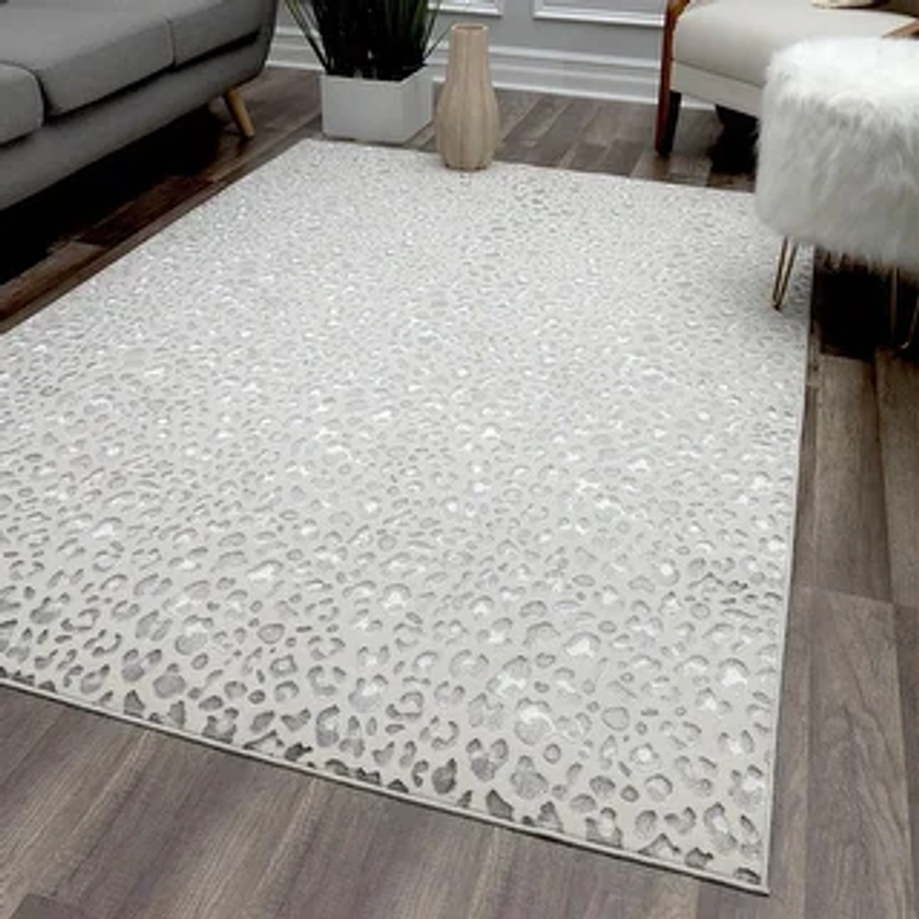 COSMOLiving Natura Snow Leopard Silver Shine Area Rug - Bed Bath & Beyond - 27193398