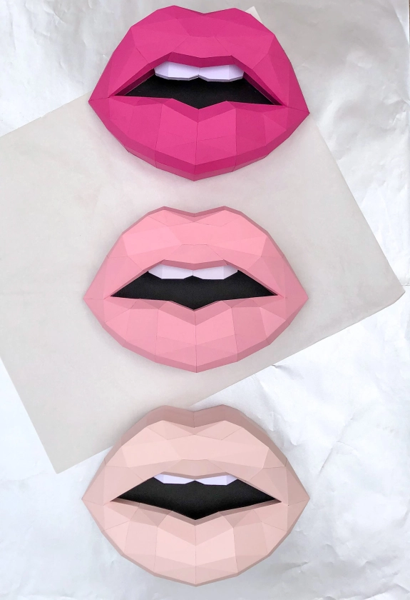 Set of 3 | Makeup Wall Art | Lips Wall Art | Dentist Gift | | Lip Art | Studio Decor | Gift For Makeup Artis | Paper Lips | Salon Decor
