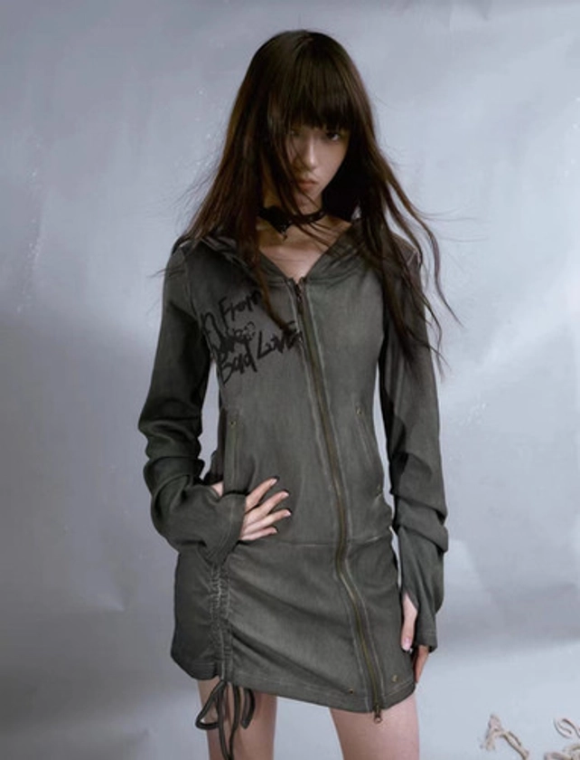 Distressed pocket zippered hooded dress | Byunli