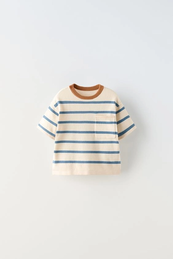 CONTRAST STRIPE T-SHIRT