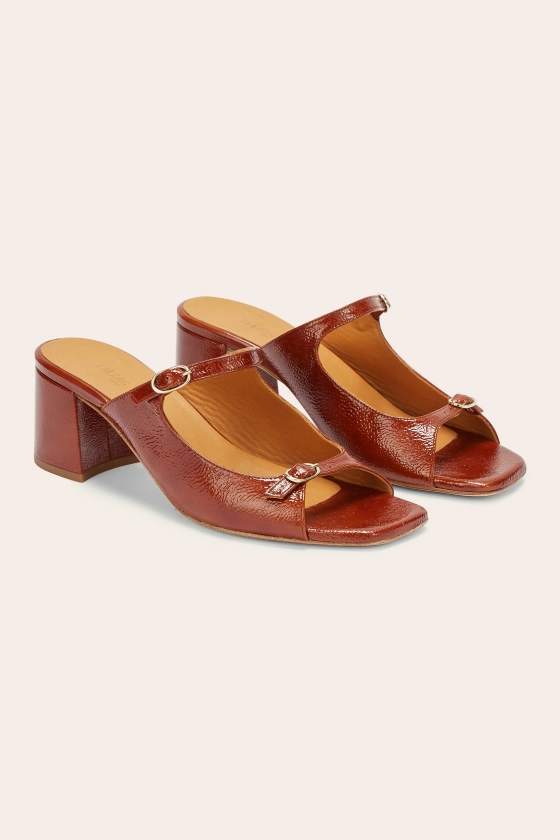 Mules Joane vernis froissé cognac