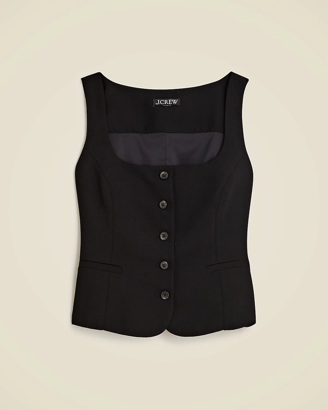 Scoopneck vest in drapey crepe