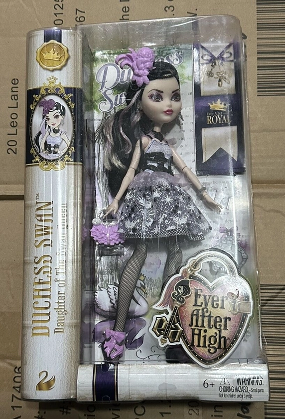 Ever After High First Chapter Duchess Swan Doll 2014 Mattel new in box