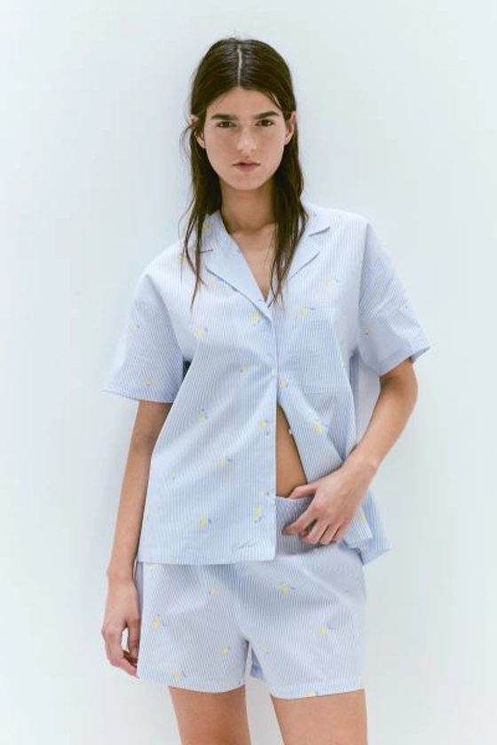 Pyjama shirt and shorts - Short sleeve - Regular length - Light blue/Striped - Ladies | H&M GB