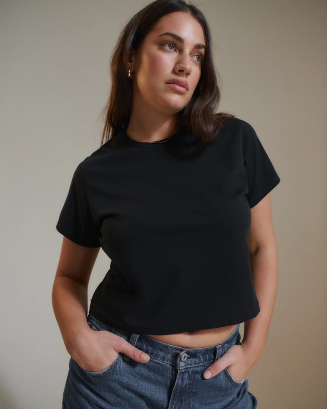 Women's Essential Polished Body-Skimming Tee | Women's Tops | Abercrombie.com