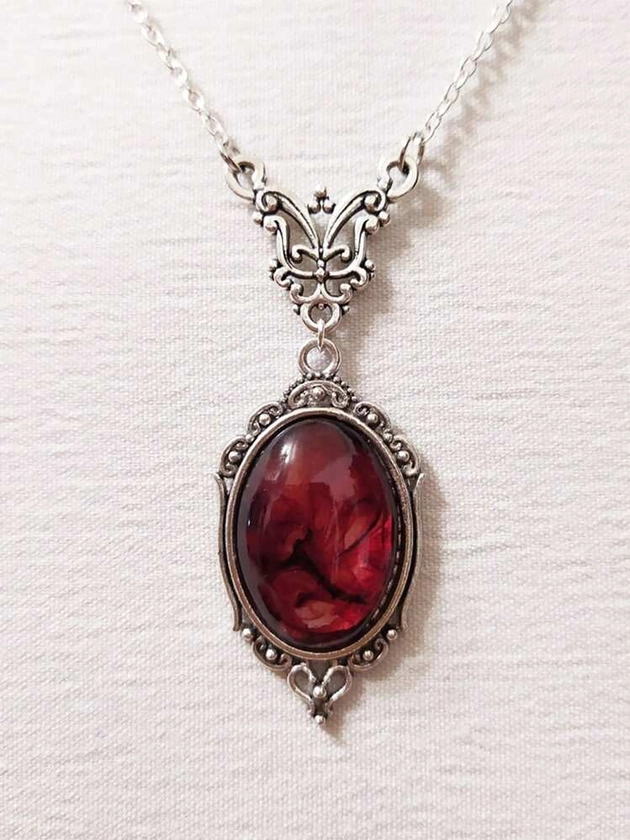 1 pieza Collar de cristal de cuarzo rojo vintage gótico con mariposa, accesorio de joyería de gargantilla vintage de alivio de vampiro