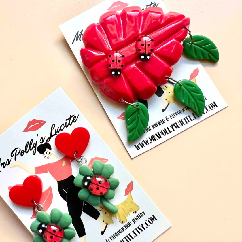 Love Ladybug Brooch and Optional Matching Earrings, Bakelite Jewelry Inspired,resin Pin 1940s 1950s Style Fakelite by Mrs Polly's Lucite - Etsy