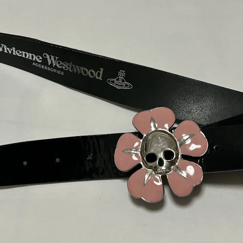 Vivvienne Westwood flower skull belt