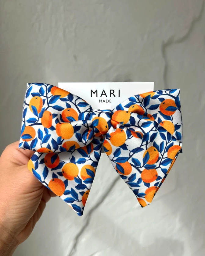 ORANGES BOW BARRETTE