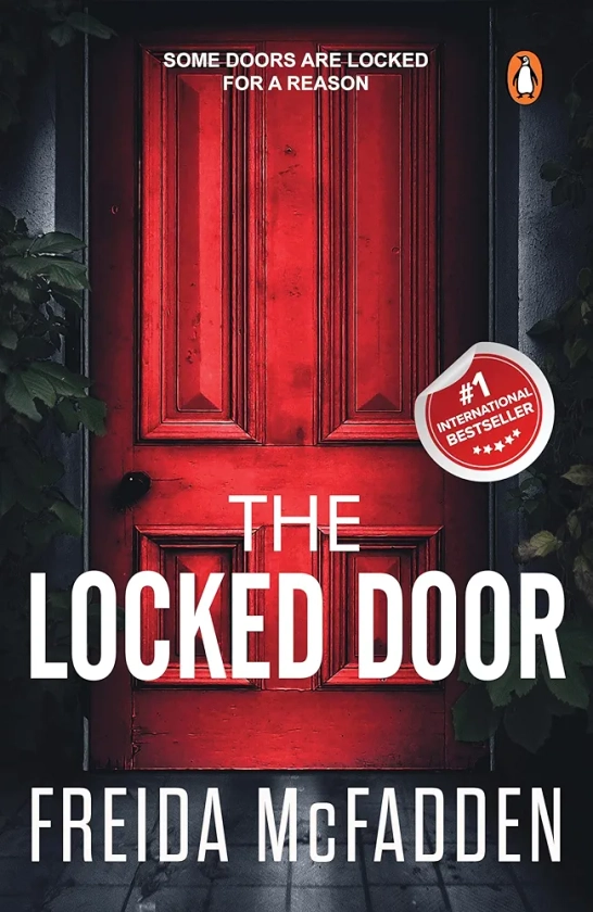 The Locked Door : McFadden, Freida: Amazon.in: Books