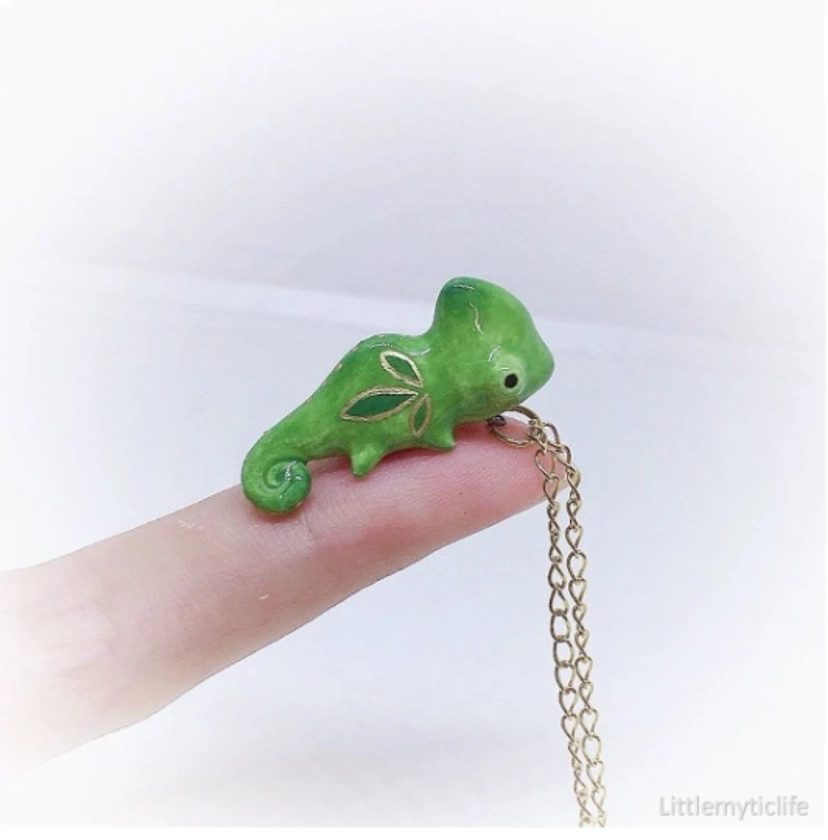 Chameleon necklace