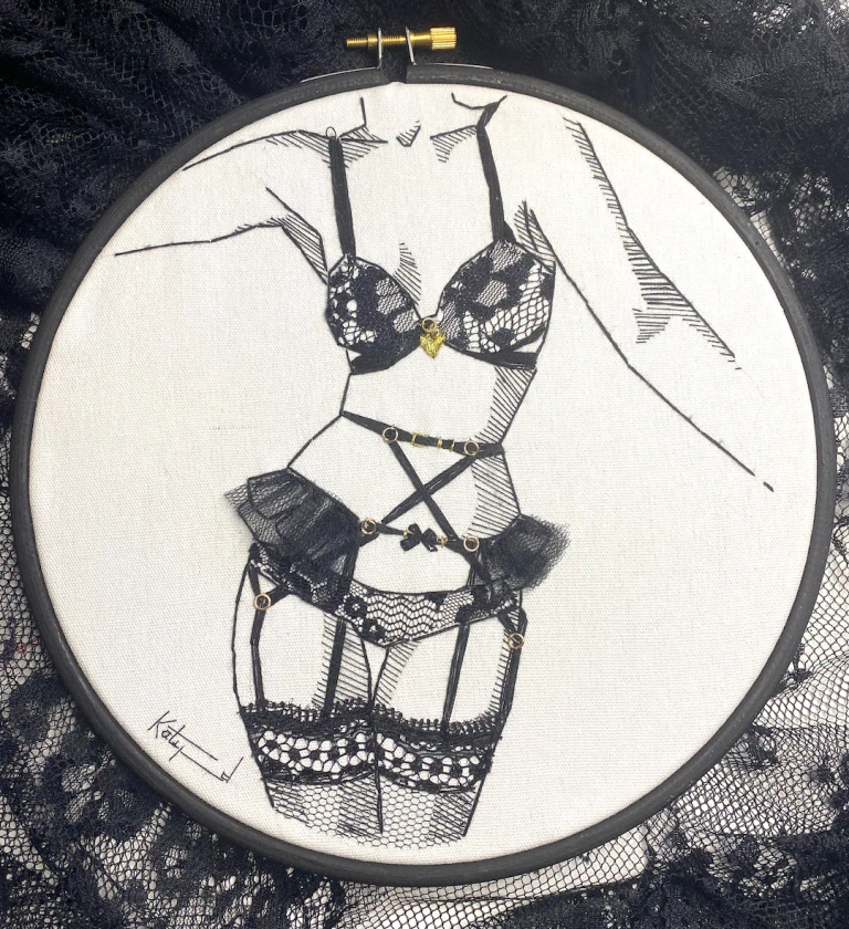 Lisa - 8" hoop embroidery art