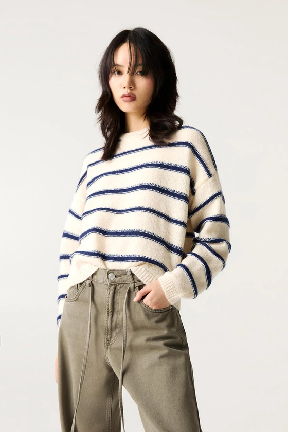 Jumpers and cardigans - New collection - Woman - PULL&BEAR Ireland