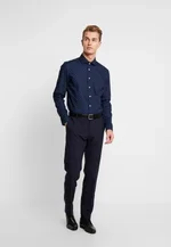 Seidensticker KENT SLIM FIT CONTRAST - Chemise classique - dark blue/bleu marine - ZALANDO.FR