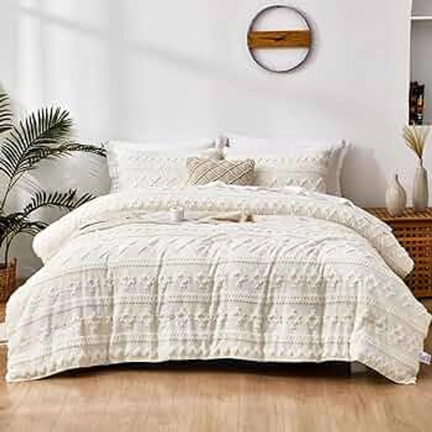 Dinjoy White Comforter Set Queen,Fluffy Boho Bedding Set Farmhouse Geometric Bed in Bag Queen Size Lightweight Comforters Embroidery Bed Set with 2 Pillowshams