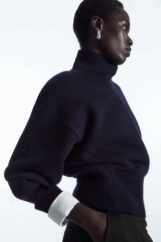 FUNNEL-NECK WAISTED WOOL JUMPER