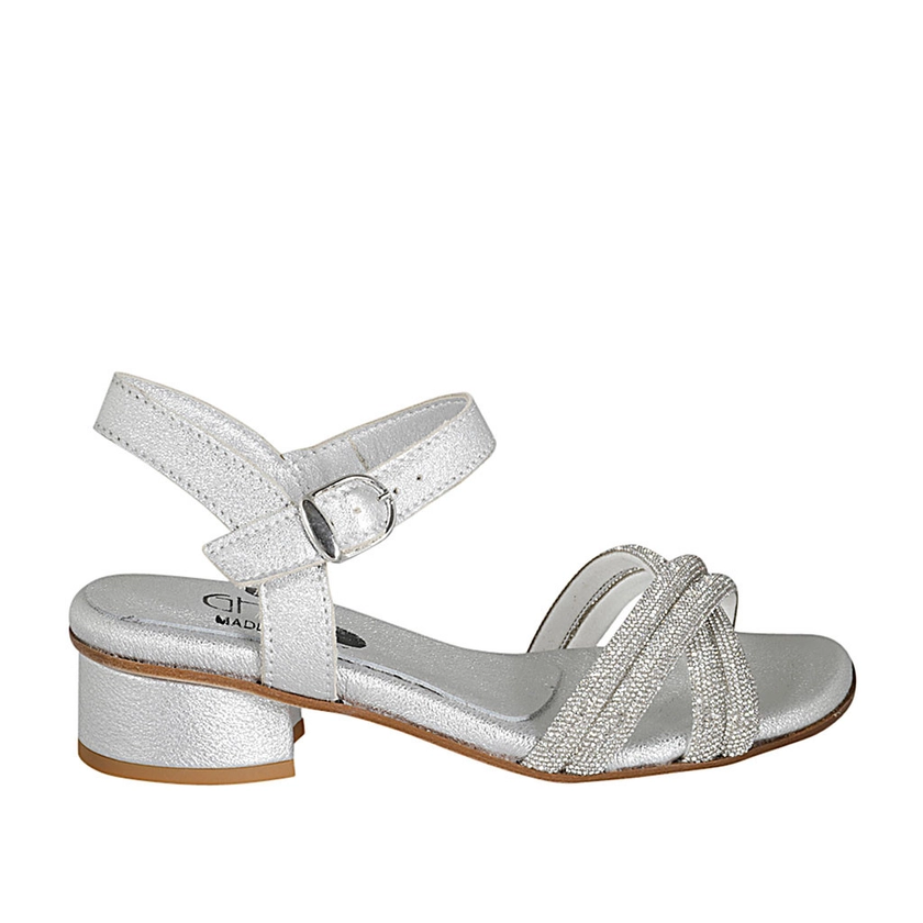 Sandale pour femmes en cuir lamé argent avec courroie et strass talon 3