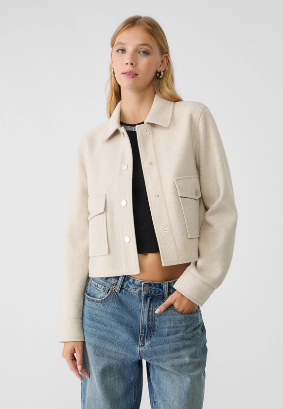 Blouson court doux - Mode femme | Stradivarius France