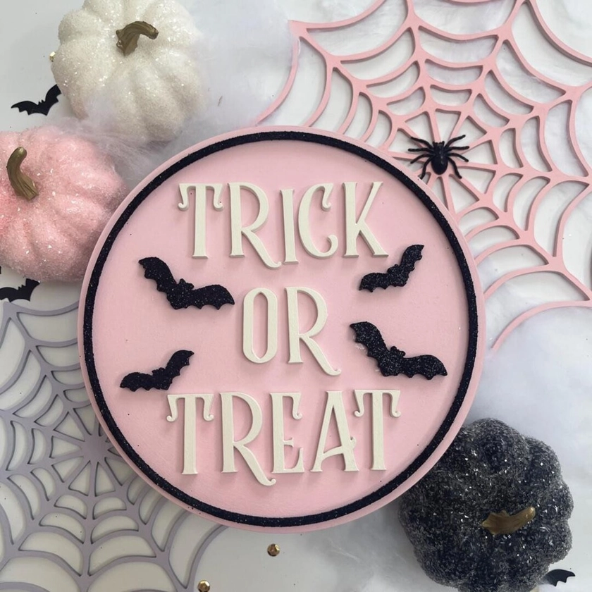 Trick or Treat, Halloween Sign, Halloween Plaque, Halloween Decor, Bat Theme, Halloween Party Decor, Pink Halloween - Etsy UK