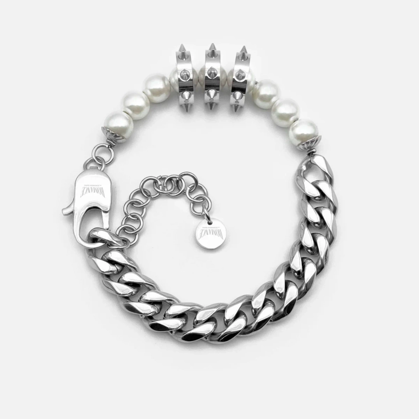 Micro spike pearl bracelet | RARE-ROMANCE™