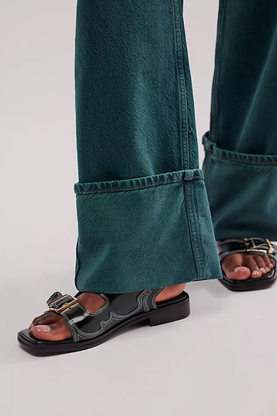 Kaita Buckle Sandals