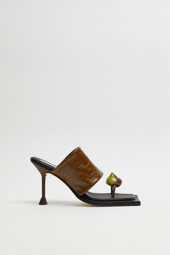 Mencia Brown Sandals | Miista Europe | Made in Spain