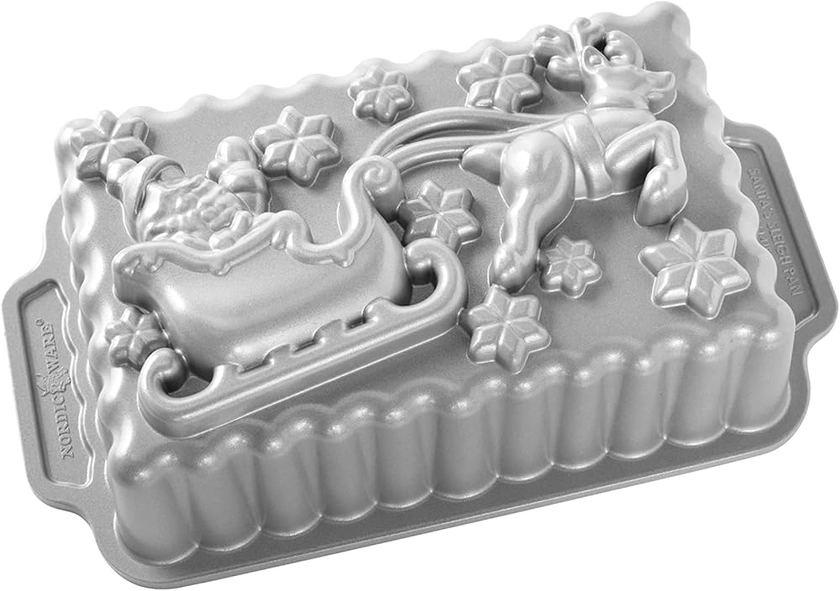 Nordic Ware Santa's Sleigh Loaf Pan, Christmas Cast Aluminium Bundt Tin, Bundt Cake Tin with Santa Pattern, Cake Mould Made in The USA, Colour: Silver : Amazon.co.uk: Home & Kitchen