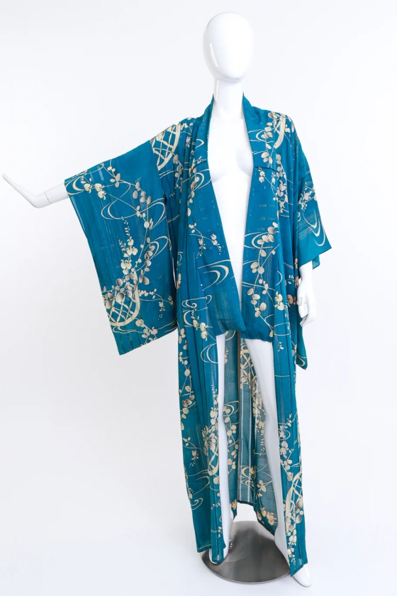 Hanakago Flower Kimono