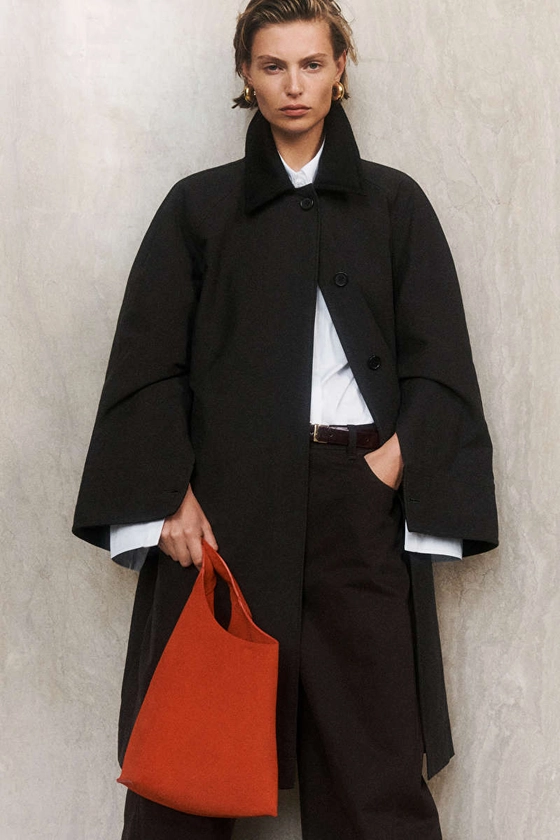 WOOL-TRIMMED CAR COAT - BLACK - COS