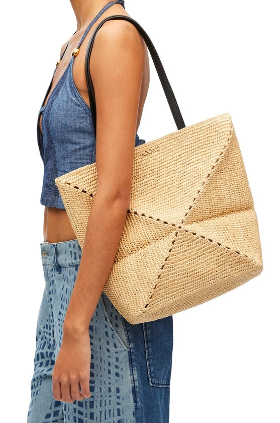 Puzzle Fold Tote en raphia NATUREL - LOEWE