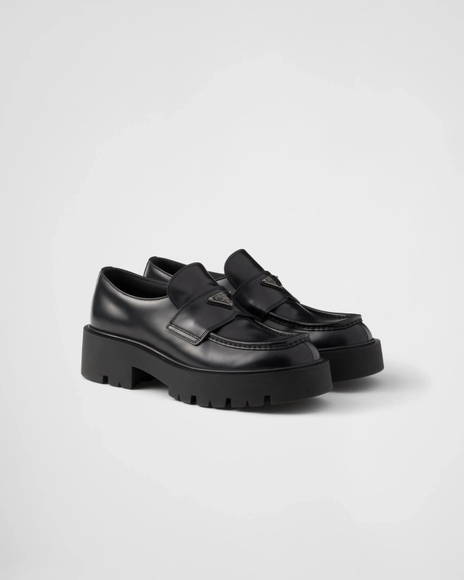 Mocassins En Cuir Brossé Noir | PRADA