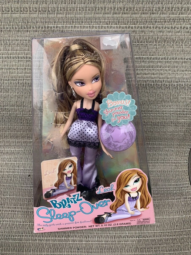 NIB Rare Bratz 2007 Sleepover Leah With Accessories